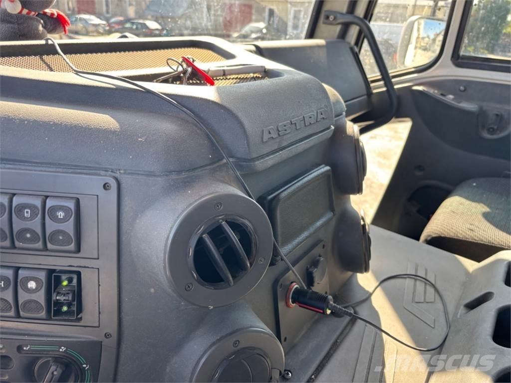 Astra HD8 8X6 Camiões basculantes