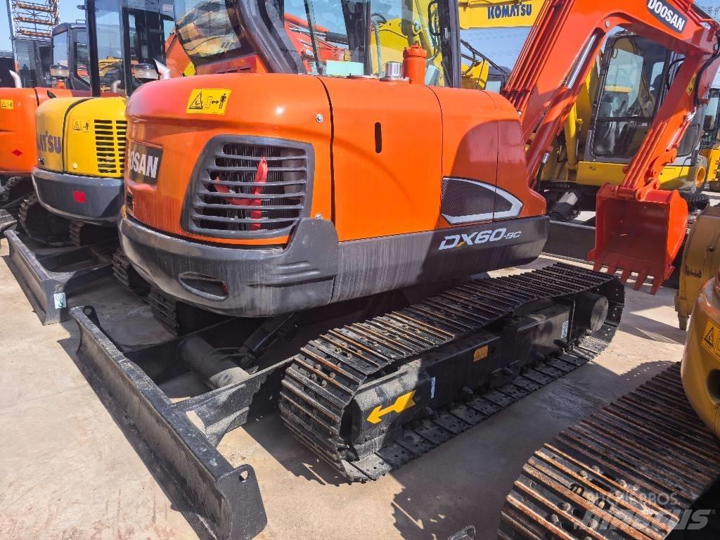 Doosan DX 60-9 C Mini Escavadoras <7t