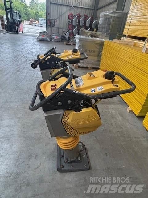 Bomag BT65 Placas compactadoras