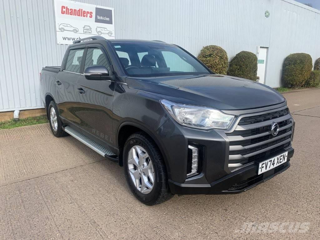  KGM MUSSO 2.2 REBEL Pick up de caixa aberta