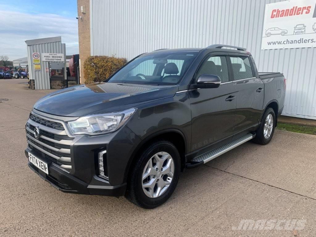  KGM MUSSO 2.2 REBEL Pick up de caixa aberta