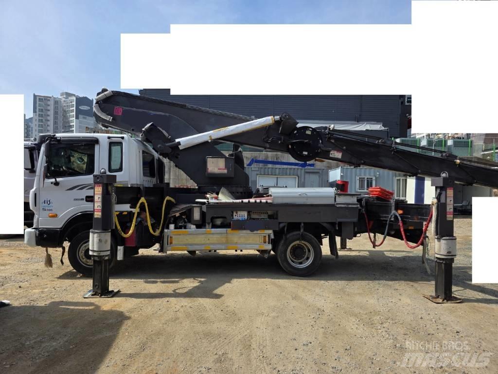 Hyundai HS3870 Plataformas aéreas montadas em camião