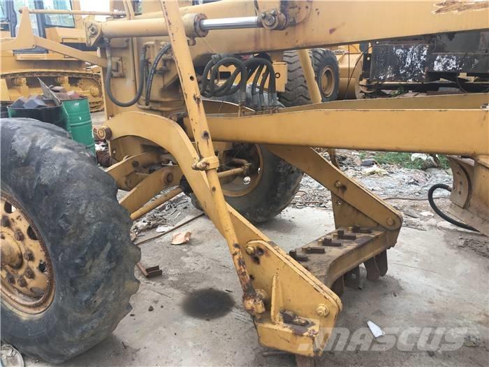 Komatsu GD 623 A Motoniveladoras