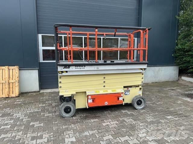 JLG 3246 ES Elevadores de tesoura