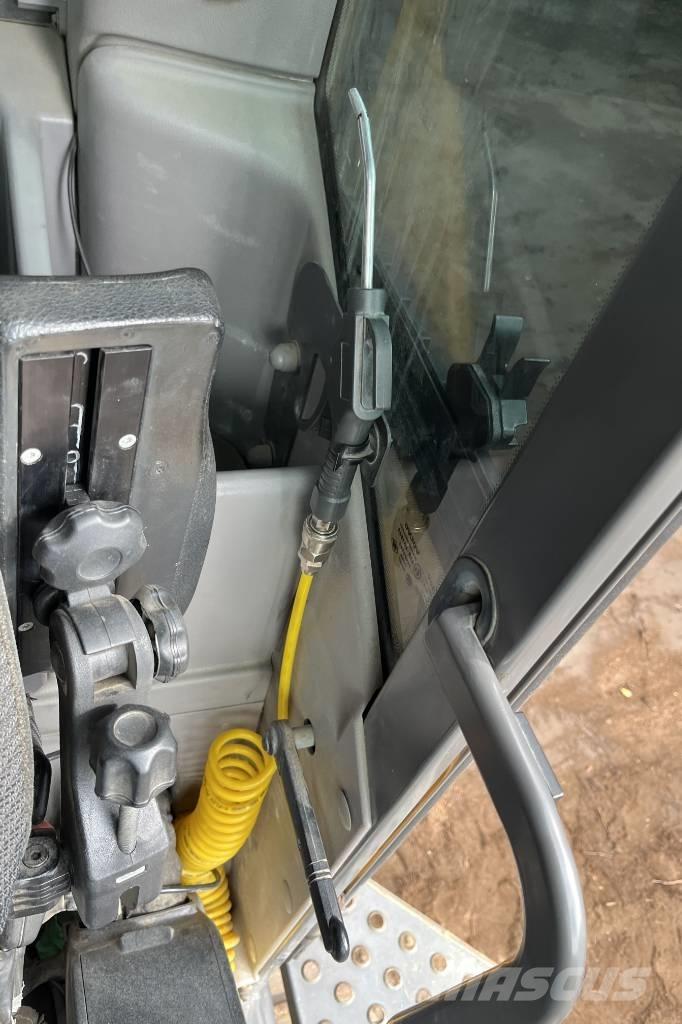 Volvo EC 300 EL Escavadoras de rastos