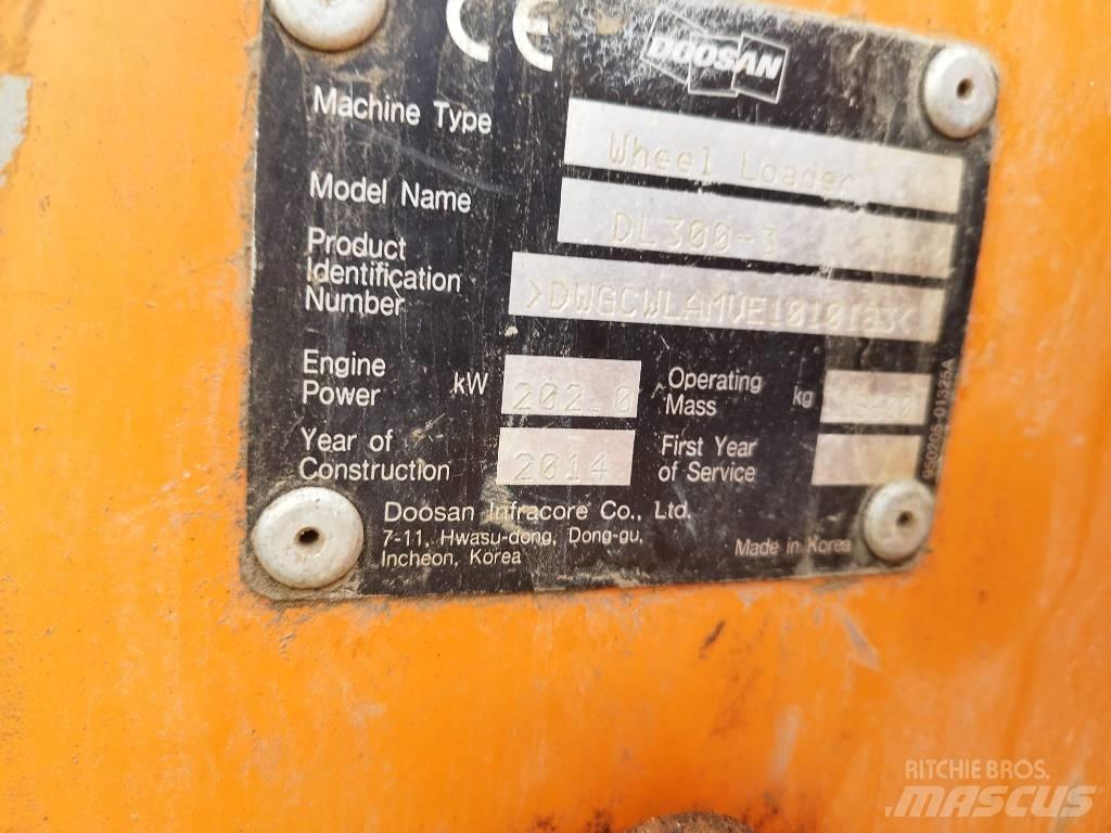 Doosan DL 300-3 Pás carregadoras de rodas