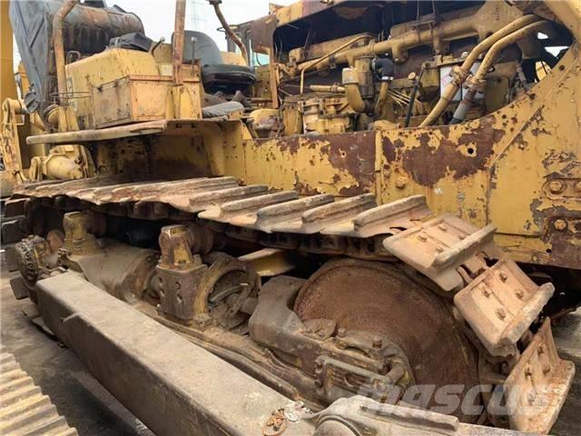 CAT D8K Dozers - Tratores rastos