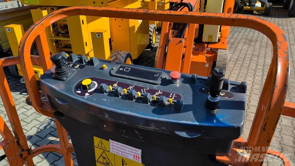 JLG E 300 AJP Elevadores braços articulados