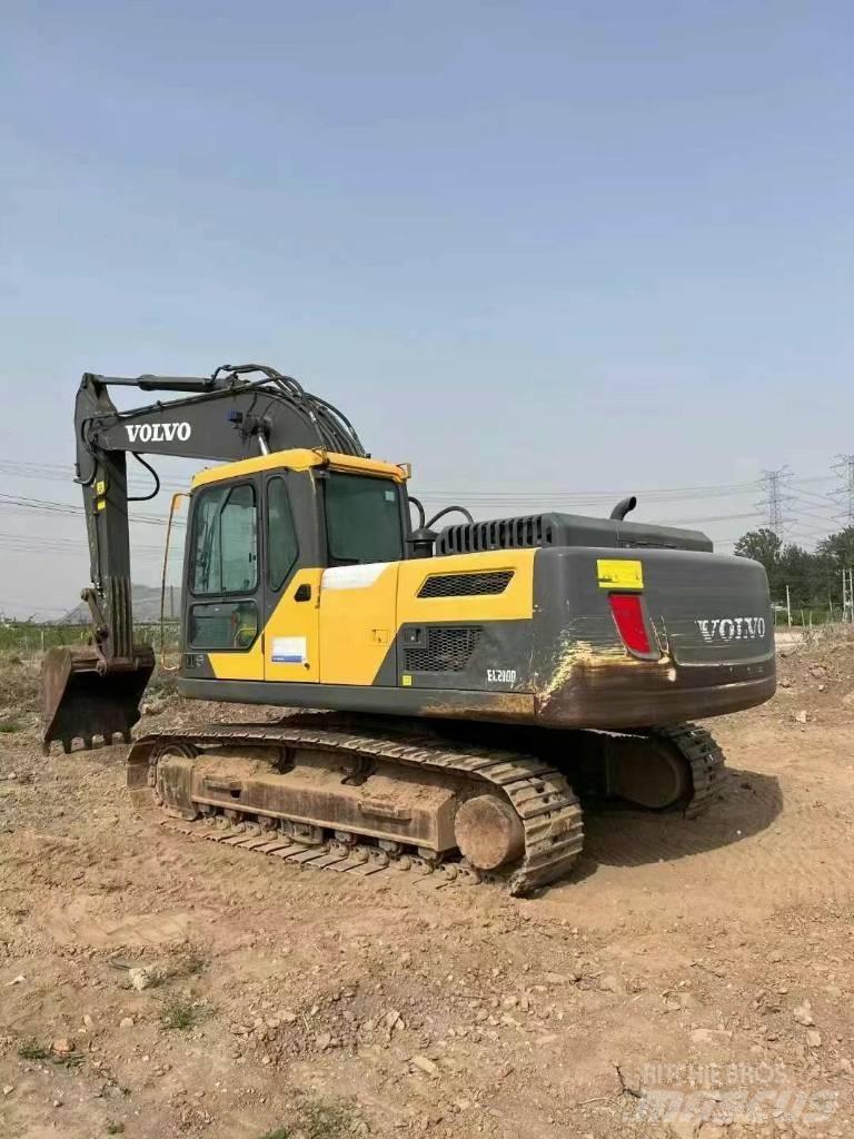Volvo EC 210 Escavadoras de rastos