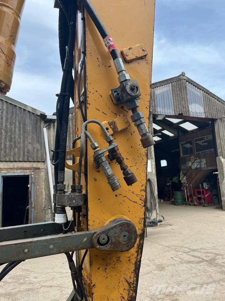 Liebherr R 900 C Escavadoras de rastos
