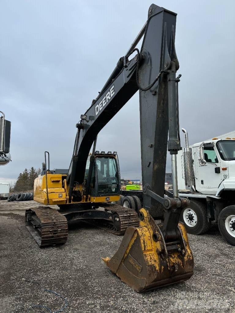 DEERE 210G LC Escavadoras de rastos