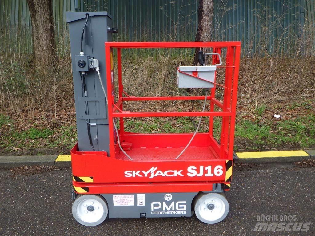 SkyJack SJ16 Plataformas de Mastro Vertical