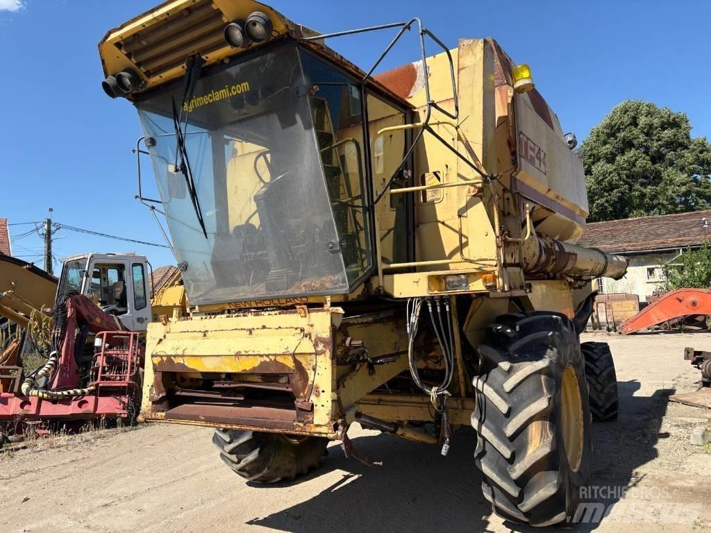 New Holland TF 42 Ceifeiras debulhadoras