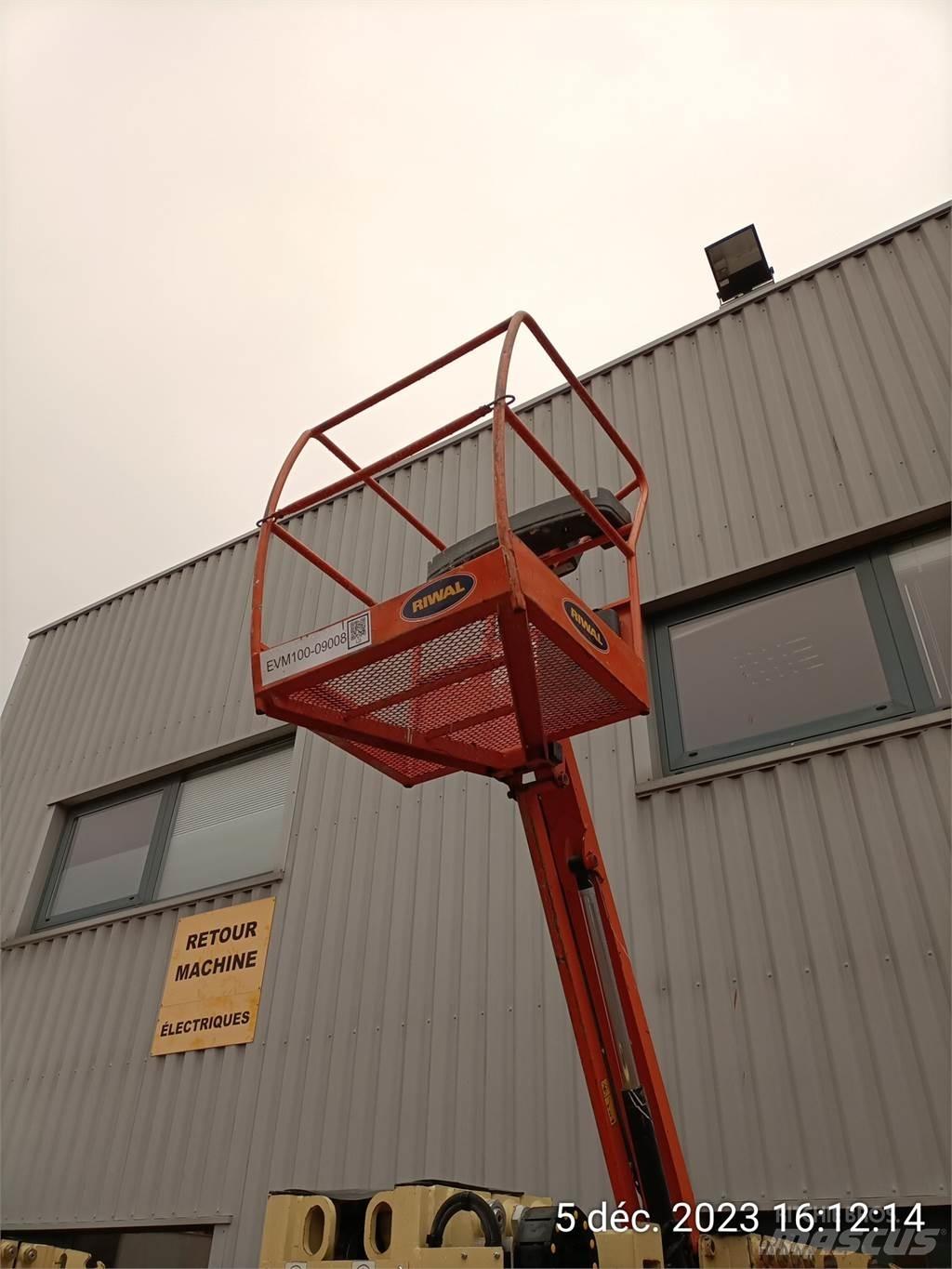 JLG T10E Outros elevadores e plataformas