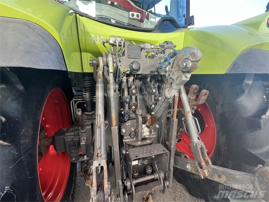 CLAAS Arion 640 Tratores Agrícolas usados