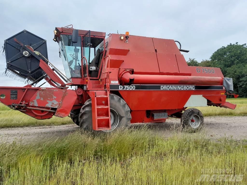 Dronningborg D 7500 Ceifeiras debulhadoras