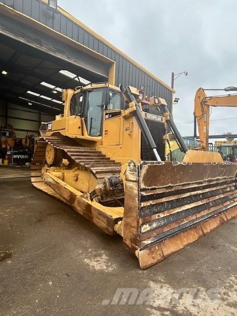 CAT D 6 T LGP Dozers - Tratores rastos