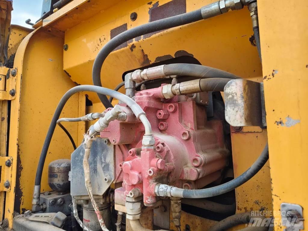 Hyundai R210W-9 Escavadoras de rodas
