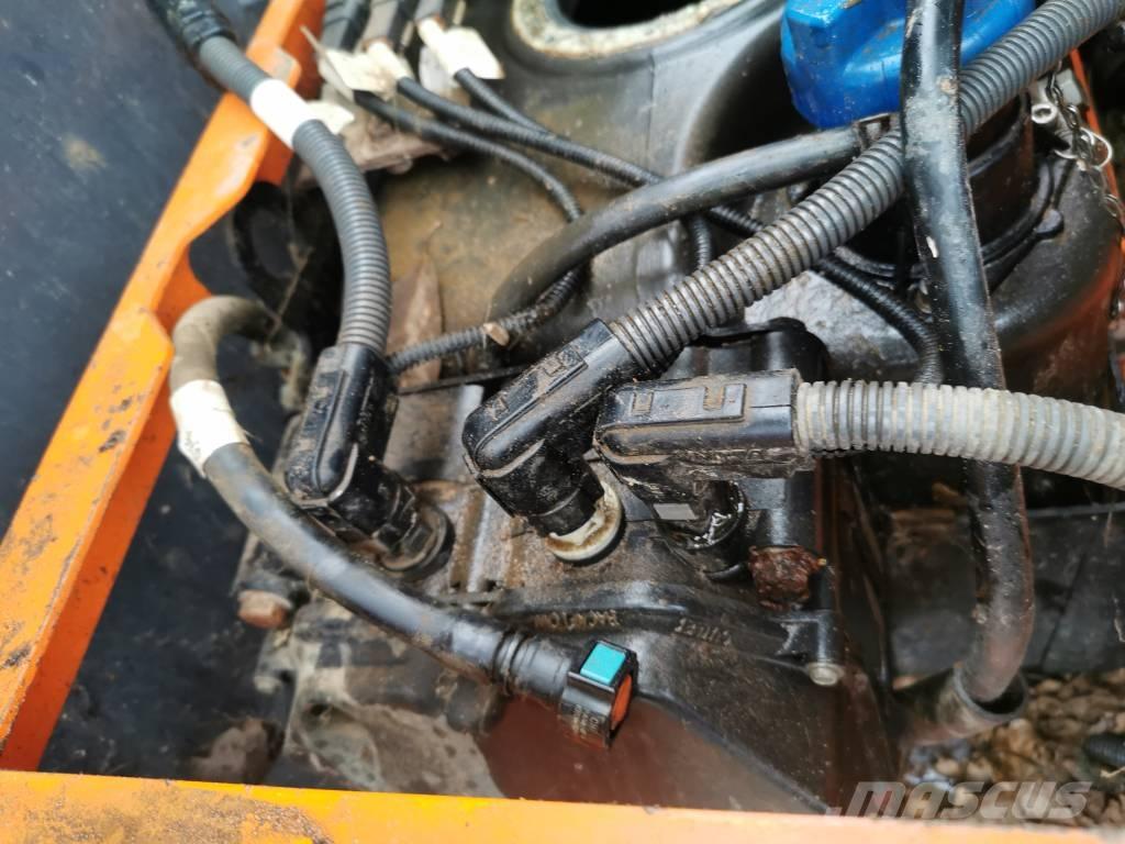 Doosan DX 225 SLR Escavadoras de rastos