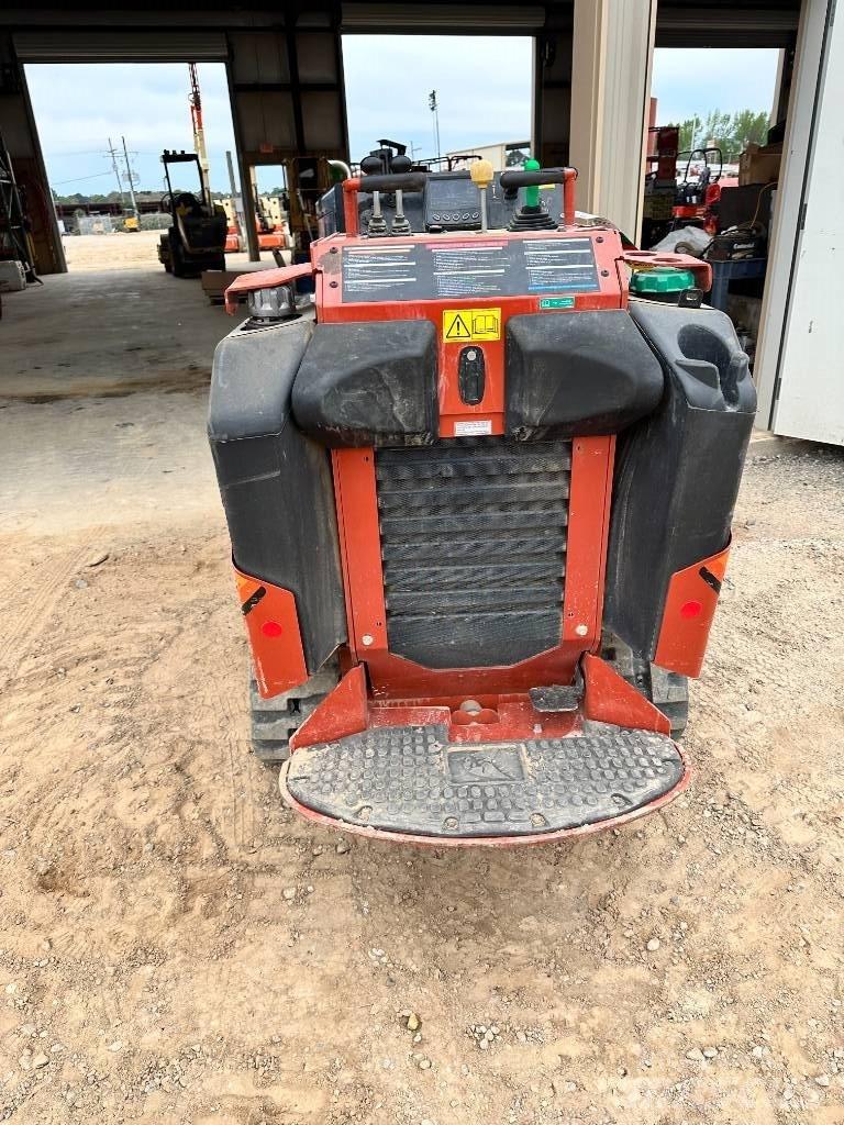 Ditch Witch sk 1050 Carregadoras de direcção deslizante