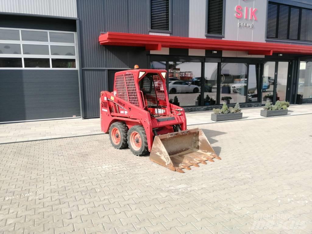 Bobcat S 100 Carregadoras de direcção deslizante