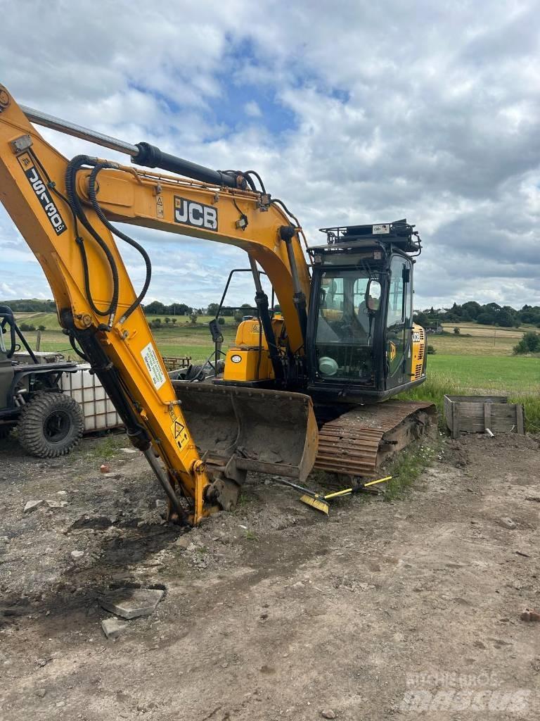 JCB JS 130 LC Escavadoras de rastos