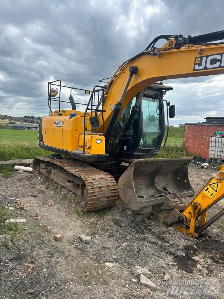 JCB JS 130 LC Escavadoras de rastos
