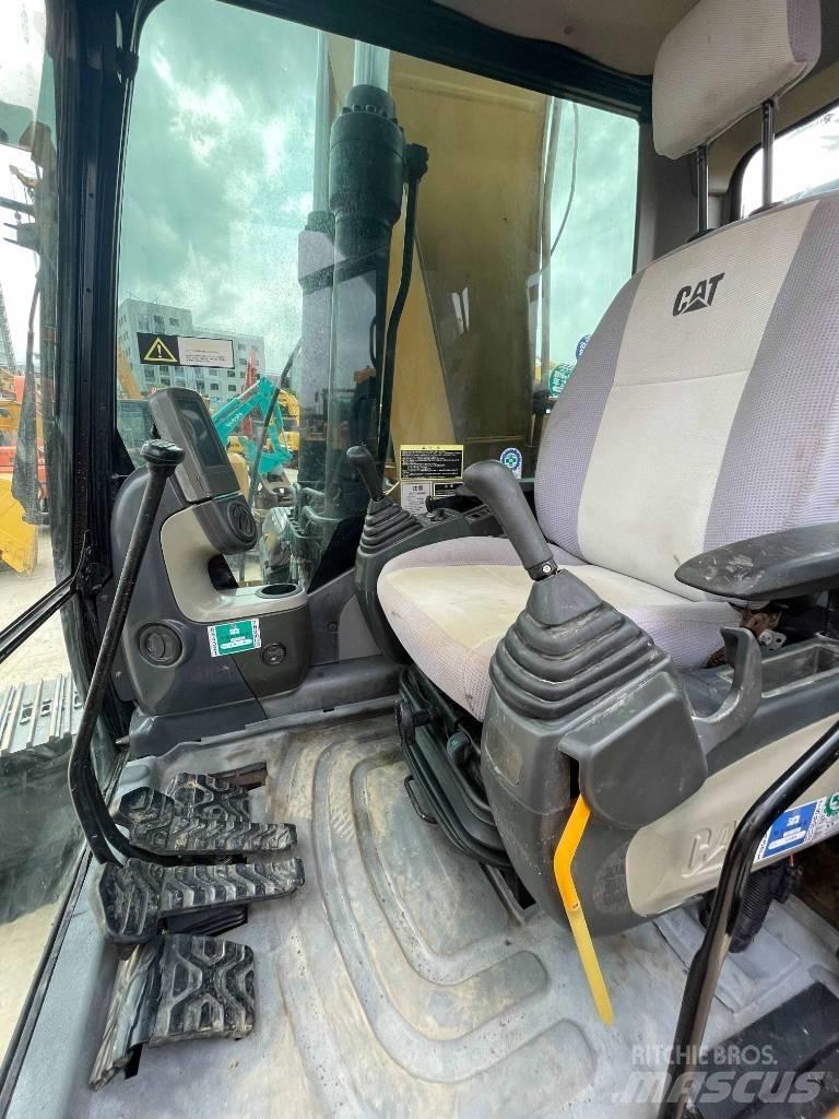 CAT 323 D Escavadoras de rastos
