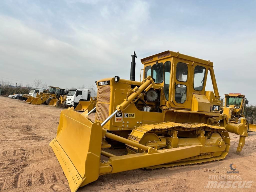 CAT D7G Dozers - Tratores rastos