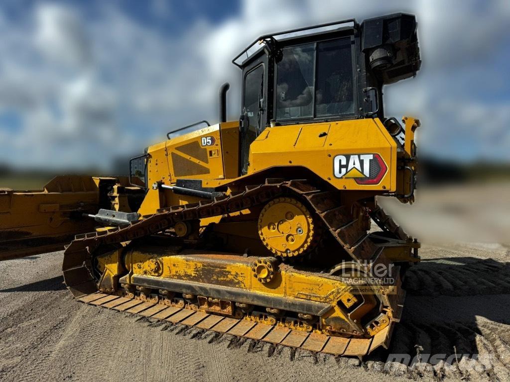 CAT D 5 Dozers - Tratores rastos