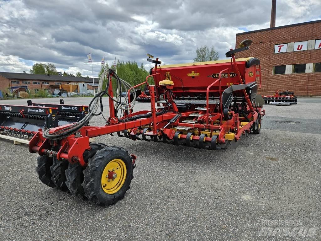 Väderstad Rapid 300 Perfuradoras combinadas