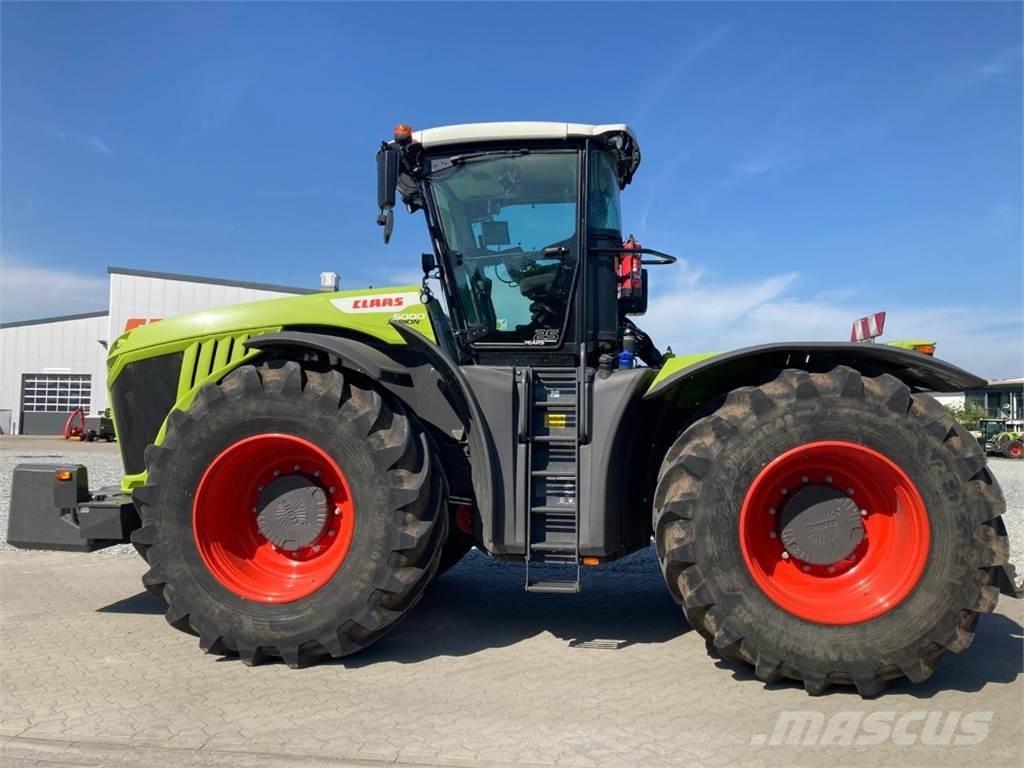 CLAAS XERION 5000 Tratores Agrícolas usados