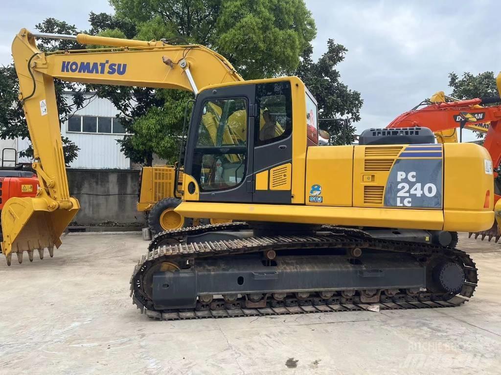 Komatsu PC 240 LC Escavadoras de rastos