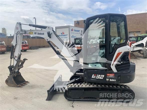 Bobcat E32i Mini Escavadoras <7t