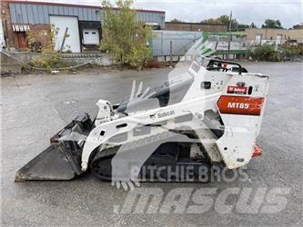 Bobcat MT85 Carregadoras de direcção deslizante