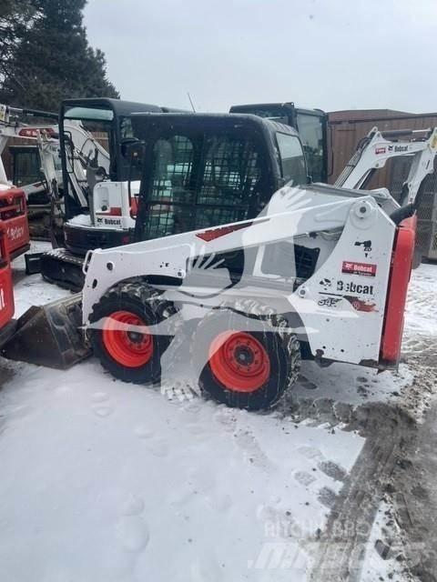 Bobcat S450 Carregadoras de direcção deslizante