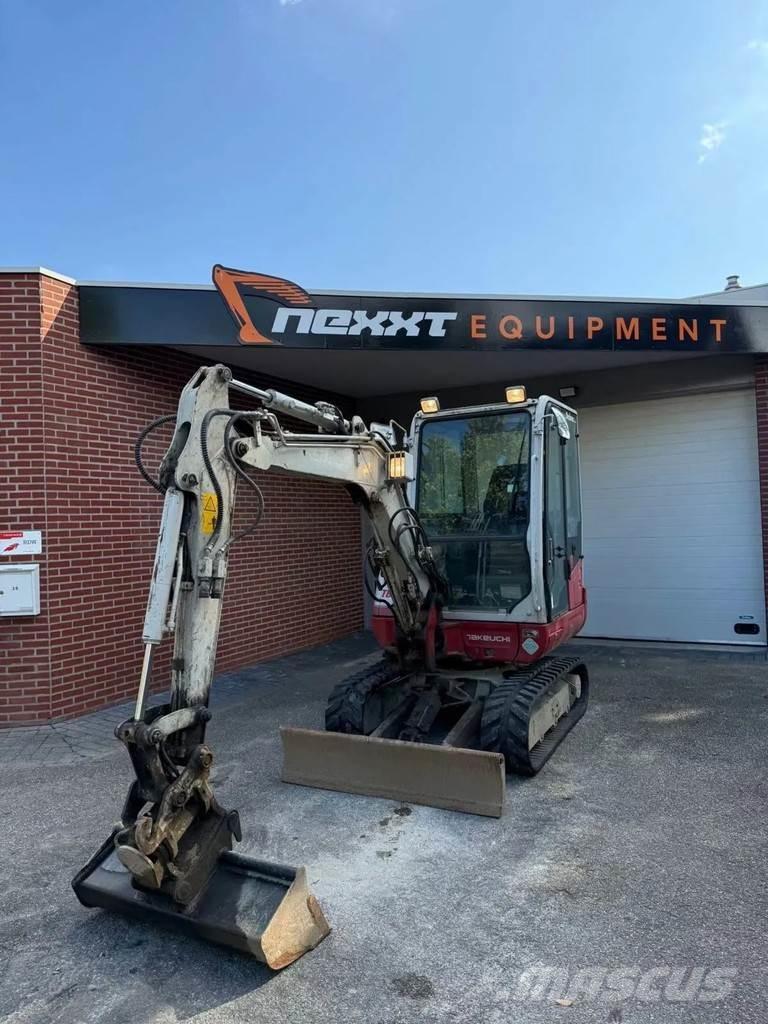 Takeuchi TB230 Escavadoras de rastos
