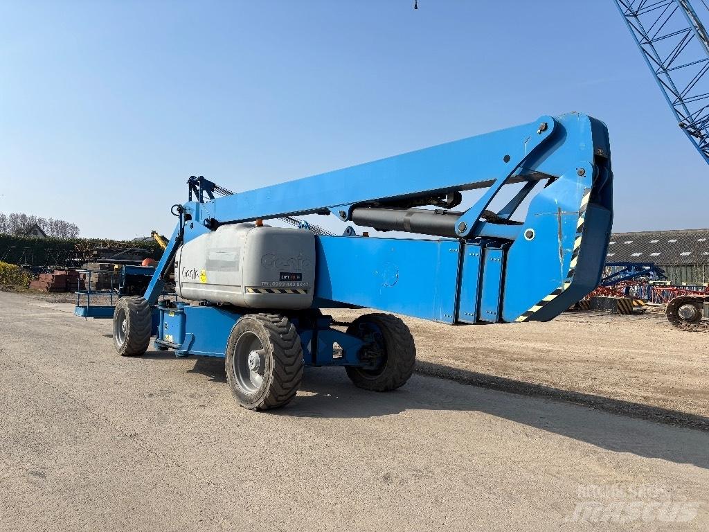 Genie Z 135/70 Elevadores braços articulados