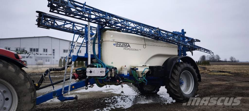Inuma IAS 8032 Pulverizadores rebocados