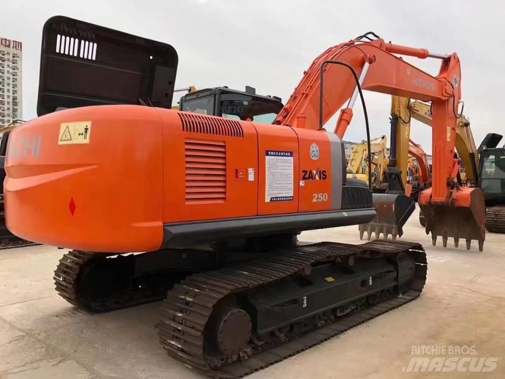 Hitachi ZX 250 Escavadoras de rastos