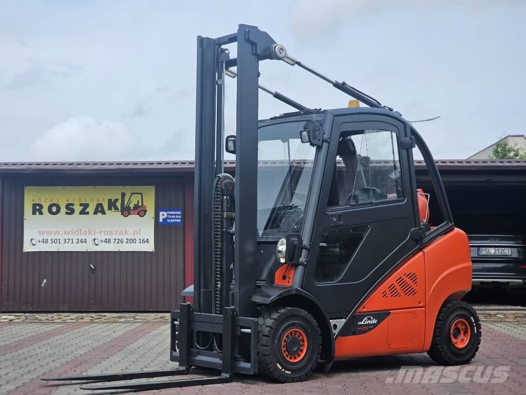 Linde H25T-02 Empilhadores a gás
