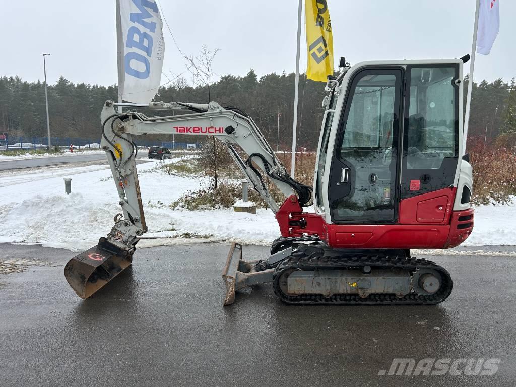 Takeuchi TB 230 V3 Mini Escavadoras <7t
