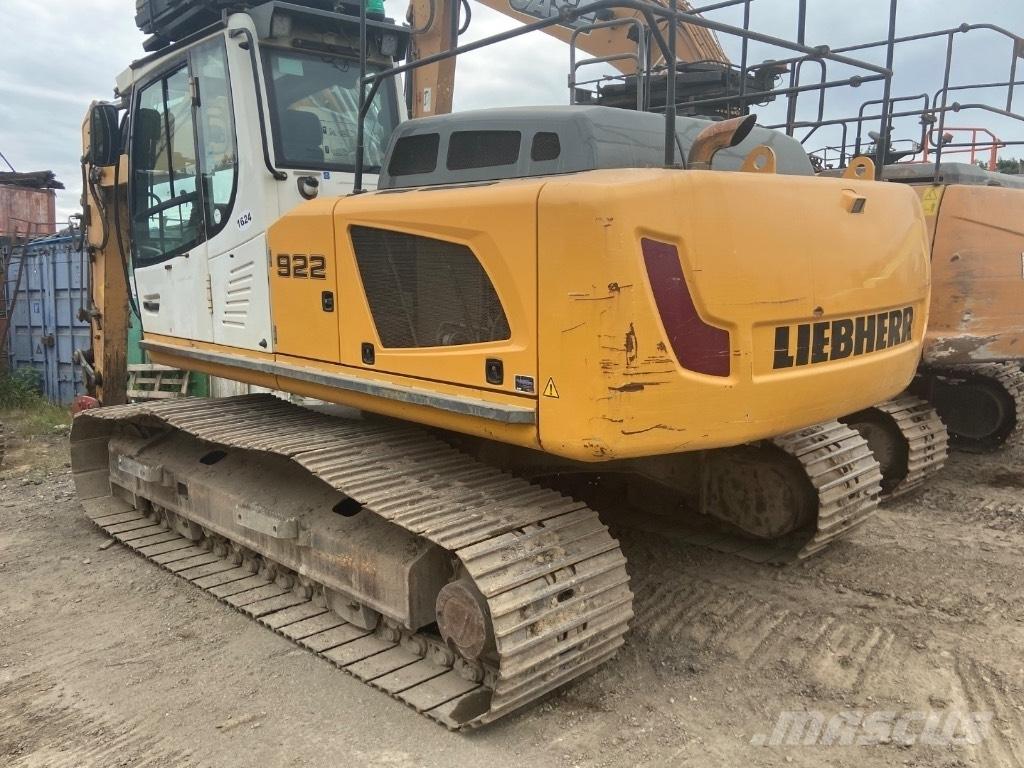 Liebherr R 922 Escavadoras de rastos