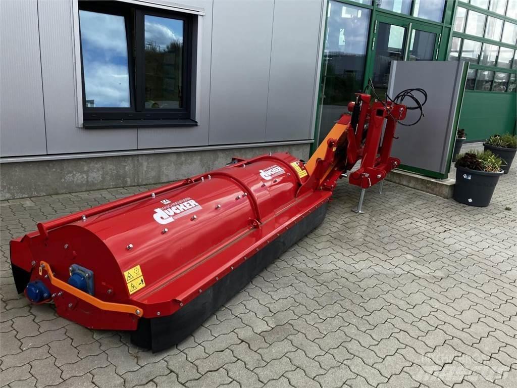 Dücker USM-26 VR4 Gadanheiras e cortadores de folhas para pastos