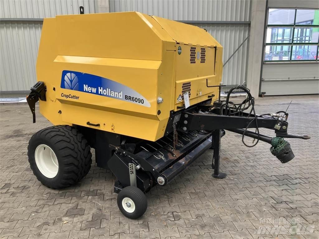 New Holland BR6090 Enfardadeira de rolos