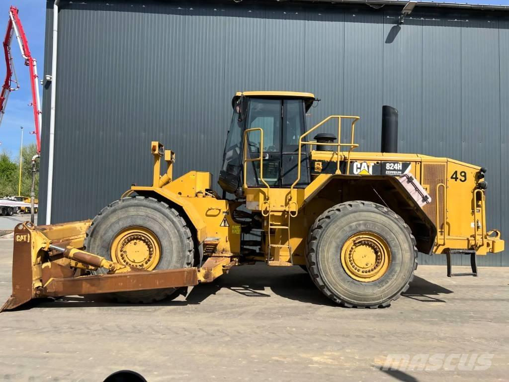 CAT 824H Dozers - Tratores rastos