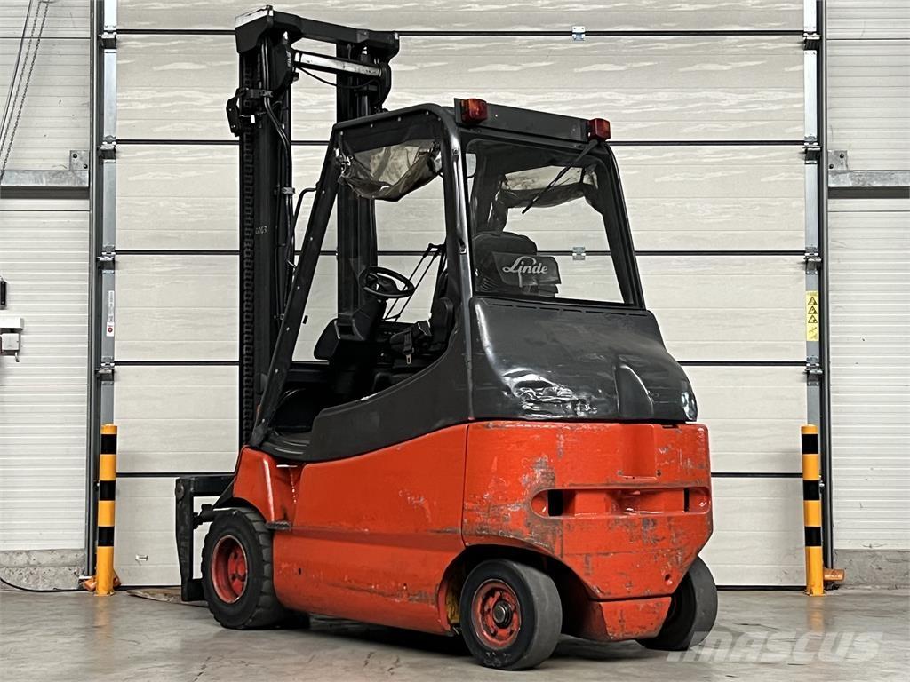 Linde E30 / 03 / 600 Empilhadores eléctricos