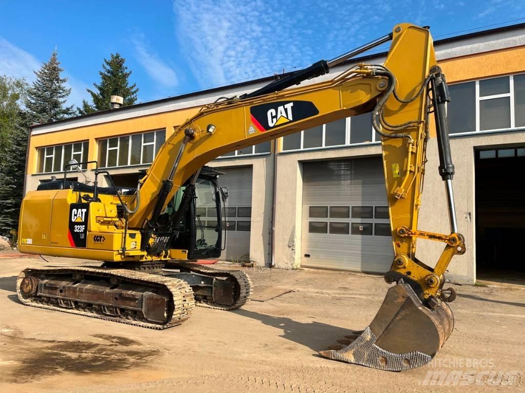 CAT 323 F LN Escavadoras de rastos