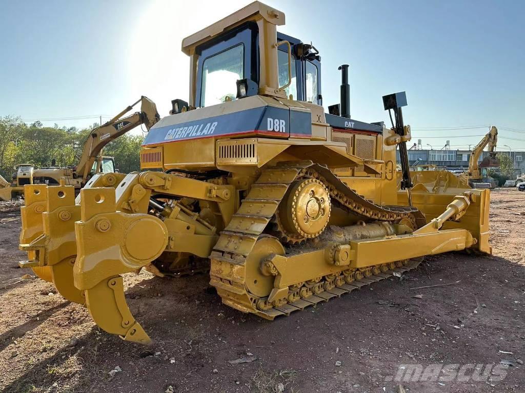 CAT D8R Dozers - Tratores rastos