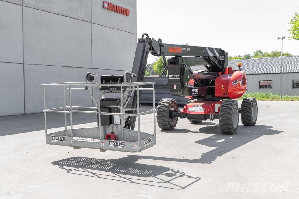 Manitou 200 ATJ Elevadores braços articulados